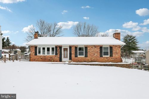 917 Century St, Hampstead, MD, 21074-2323 | Card Image