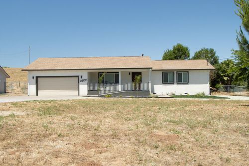 2802 Dunn Rd, Valley Springs, CA, 95252-9558 | Card Image