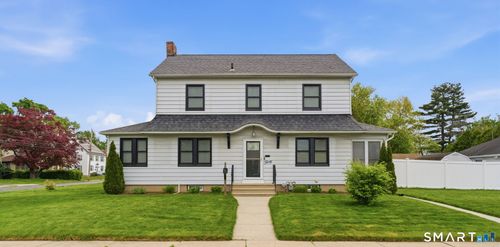 30 Walter Pl, East Hartford, CT, 06108-2142 | Card Image