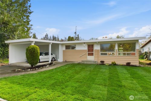 1361 S 279th St, Des Moines, WA, 98198-9428 | Card Image