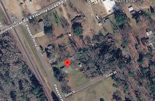 9509 Pleasant Hills Dr, Shreveport, LA, 71106-7640 | Card Image