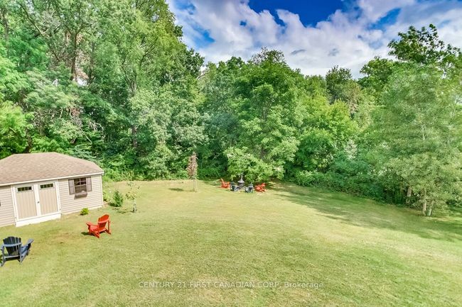 2129 Lockwood Cres, House other with 2 bedrooms, 2 bathrooms and 2 parking in Mount Brydges ON | Image 15