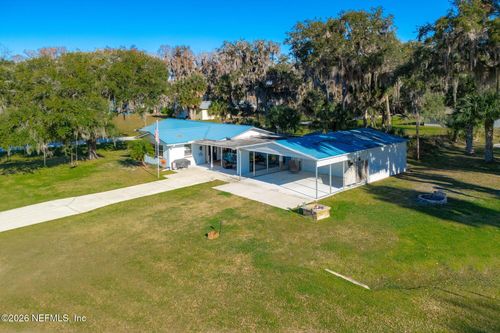 200 Bass Dr, Crescent City, FL, 32112-4700 | Card Image