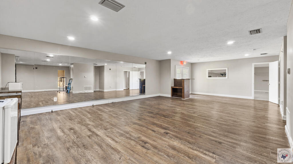 Commercial Sale in Texarkana 5