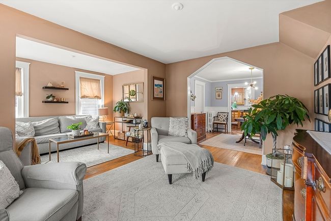 24 - 22 Burpee Rd, Home with 6 bedrooms, 2 bathrooms and 3 parking in Swampscott MA | Image 4