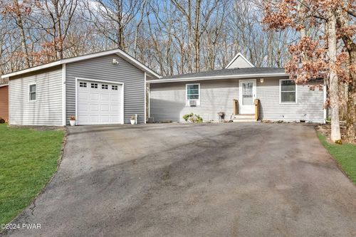 109 Curlew Drive, Hawley, PA, 18428 | Card Image