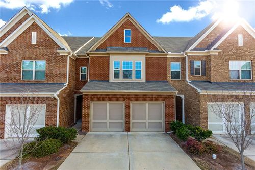 2105 Greencrest Cir, Alpharetta, GA, 30004-3707 | Card Image