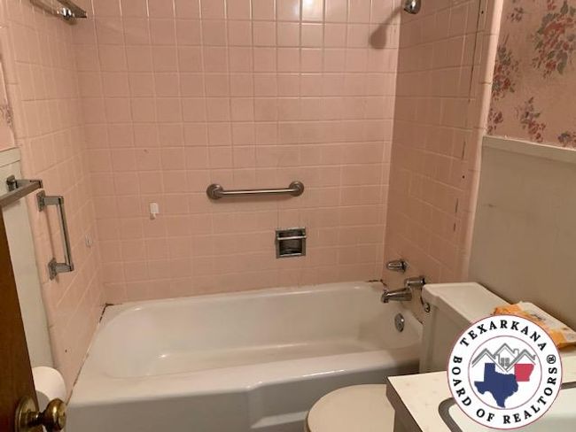 70 County Road 4224, House other with 3 bedrooms, 1 bathrooms and null parking in Simms TX | Image 15