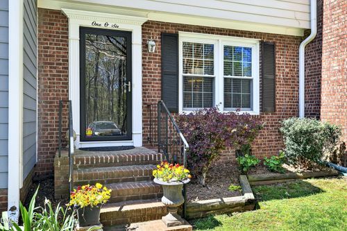 106 Bay Dr, Cary, NC, 27511-5858 | Card Image