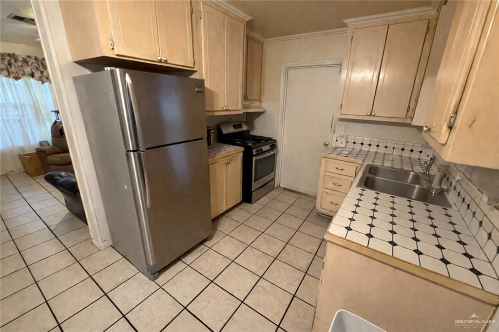 Residential in Falfurrias 5