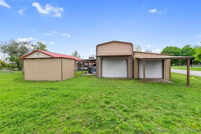 820 8 Th St, House other with 3 bedrooms, 2 bathrooms and null parking in Claremore OK | Image 15