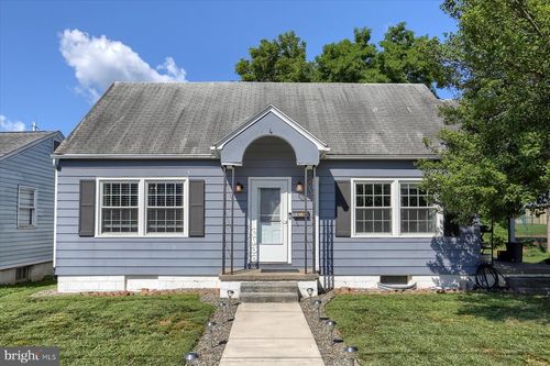 113 Adelia St, MIDDLETOWN, PA, 17057-2705 | Card Image