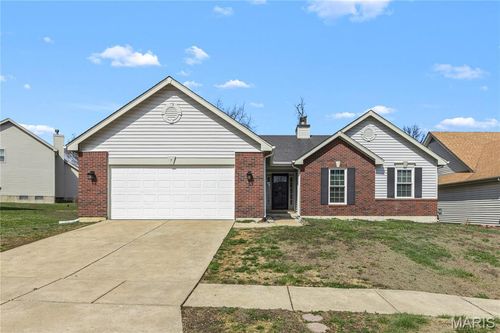 7 Country Lane Ct, Black Jack, MO, 63033-4539 | Card Image