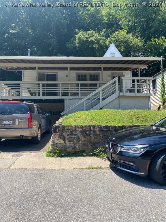 Kessinger Rd, Charleston, WV 25314