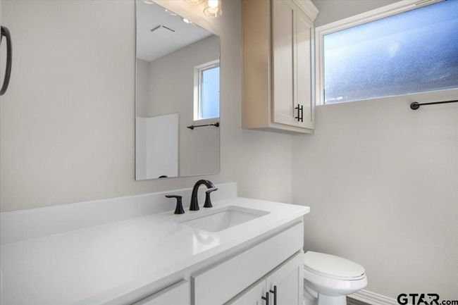 220 Nolan Farms Dr, House other with 3 bedrooms, 2 bathrooms and null parking in Winona TX | Image 23
