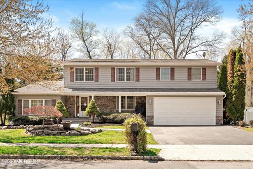 4 Twain Dr, ALLENTOWN, NJ, 08501-1660 | Card Image