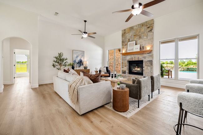 2133 Mcconnell Rd, House other with 4 bedrooms, 4 bathrooms and null parking in Gunter TX | Image 4
