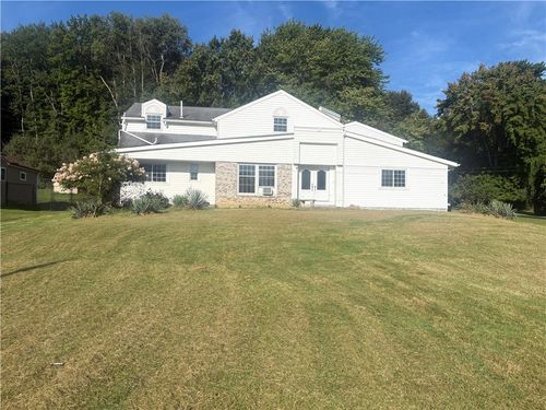 1369 Hofius Ln, Hermitage, PA, 16148-2929 | Card Image