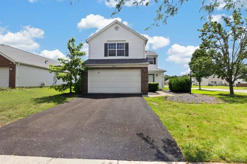 6863 Spring Bloom Dr, Canal Winchester, OH, 43110-7803 | Card Image