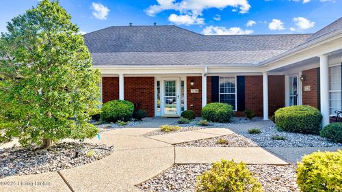 7230 Briscoe Vista Way, Louisville, KY, 40228 | Card Image