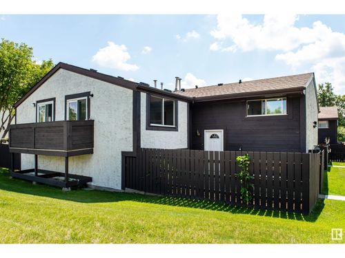 1564 69 St Nw, Edmonton, AB, T6K3R3 | Card Image