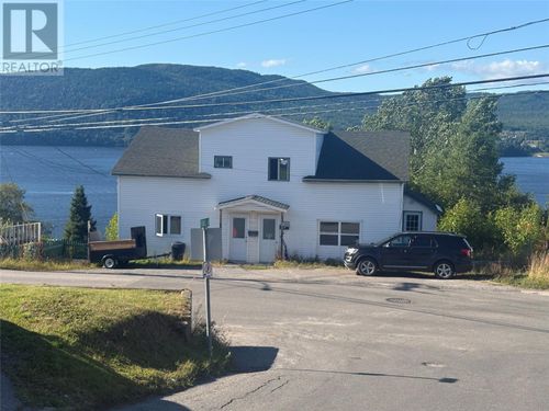 133 Humber Rd, Corner Brook, NL, A2H1G5 | Card Image