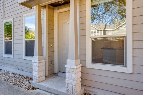 apt-a-5701 Cougar Dr, Austin, TX, 78745-3882 | Card Image