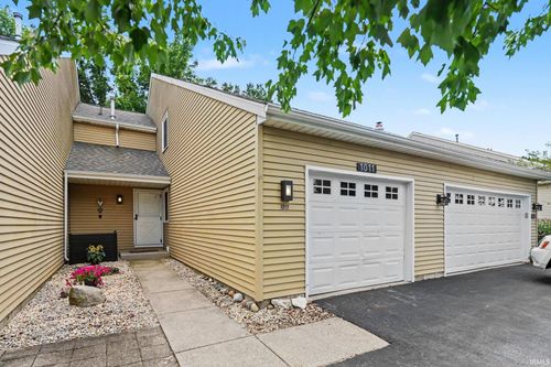 1011 Wheatstone Drive, Mishawaka, IN, 46544-6760 | Card Image