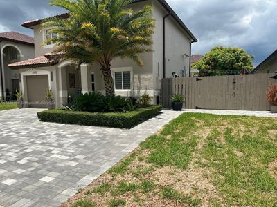 13430 Sw 118th Pl, House other with 4 bedrooms, 2 bathrooms and null parking in Miami FL | Image 3