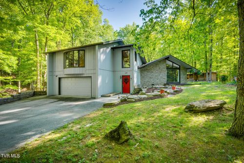 117 Lakeside Dr, Gray, TN, 37615-2601 | Card Image