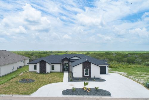 4025 Ranch Lake Dr, Corpus Christi, TX, 78413-1301 | Card Image