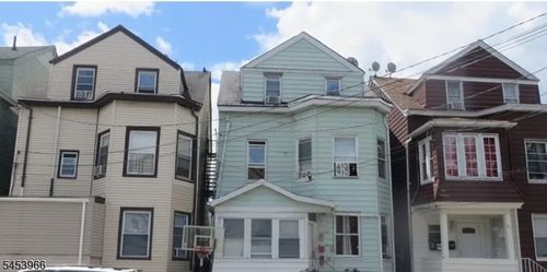 149 Albion Ave, Paterson, NJ, 07502-1885 | Card Image