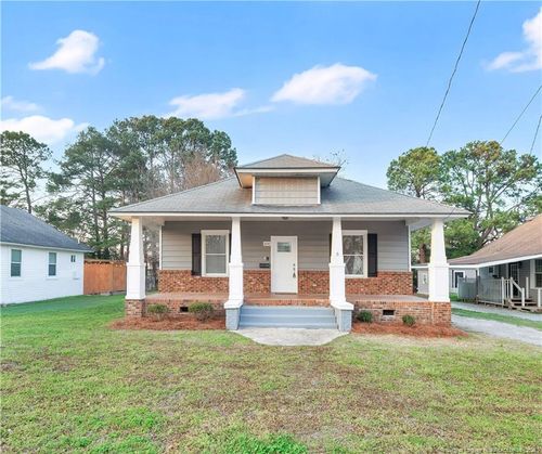 204 W E Street, Erwin, NC,  | Card Image