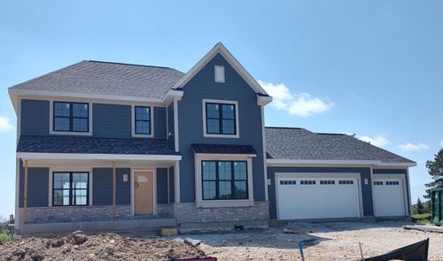 5620887 Carnoustie Way, Menomonee Falls, WI, 53051 | Card Image
