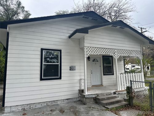 1402 Cherry St, Muskogee, OK, 74403-2116 | Card Image