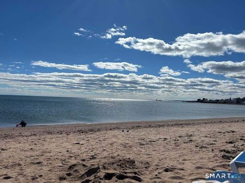 92 Caroline Rd, East Haven, CT, 06512-4651 | Card Image