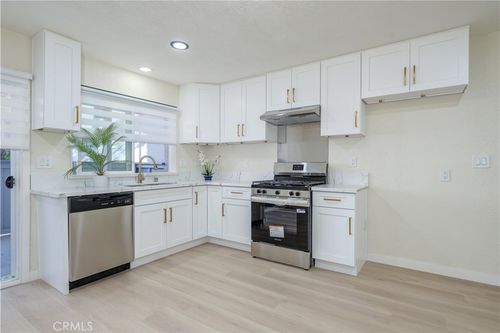 unit-1109-1250 S Brookhurst St, Anaheim, CA, 92804-5424 | Card Image