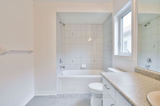 51 Sasco Way, House other with 4 bedrooms, 4 bathrooms and 4 parking in Angus ON | Image 31