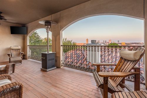 3637 Crestline Rd, Fort Worth, TX, 76107-3331 | Card Image