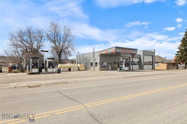 301 1 St Ave N, Home with 0 bedrooms, 0 bathrooms and null parking in Clyde Park MT | Image 46