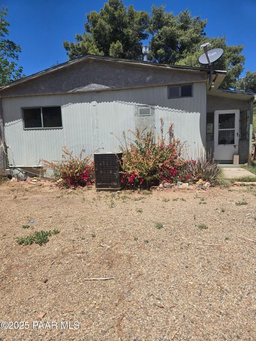 23990 W Coleman Dr, Congress, AZ, 85332-0180 | Card Image