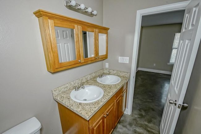 540 S 1 St St, Home with 12 bedrooms, 8 bathrooms and null parking in Ponchatoula LA | Image 18