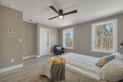 1-669 High Street, Candia, NH, 03034 | Card Image