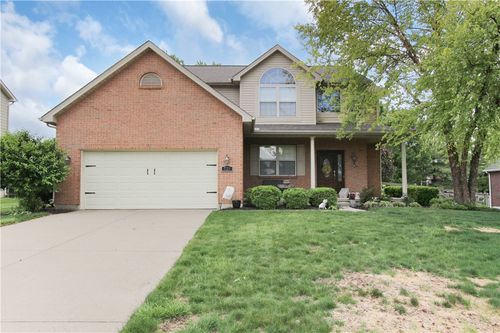 725 Sonya Ct, Monroe, OH, 45050-2490 | Card Image