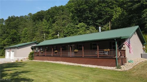 668 Bull River Run Rd, Grantsville, WV, 26147-8284 | Card Image