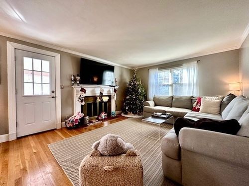 1-108 Withington Rd, Newton, MA, 02460-2040 | Card Image