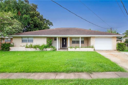 131 N Ezidore Ave, Gramercy, LA, 70052-3103 | Card Image