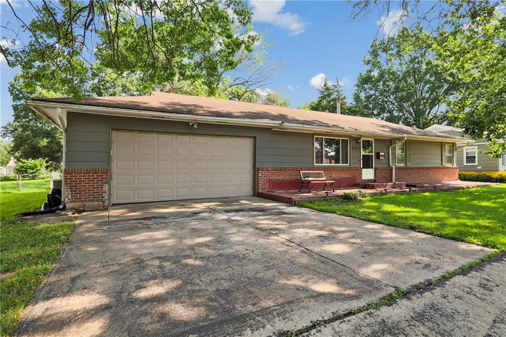 Logan St, Harrisonville, MO 64701