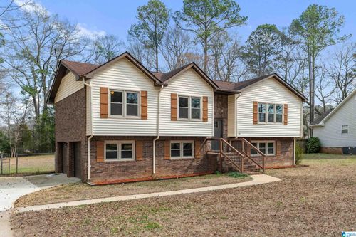 250 Comanche St, MONTEVALLO, AL, 35115-3623 | Card Image
