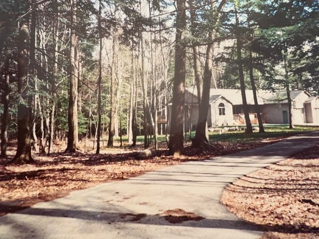 8632 W Blanchard Rd, House other with 7 bedrooms, 3 bathrooms and null parking in Blanchard MI | Image 4
